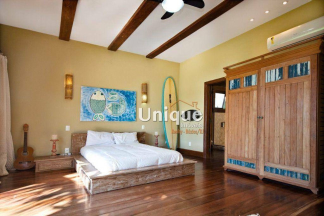 Imagem Casa com 5 Quartos à Venda, 650 m² em Ferradura - Armação Dos Búzios Imagem Casa com 5 Quartos à Venda, 650 m² em Ferradura - Armação Dos Búzios