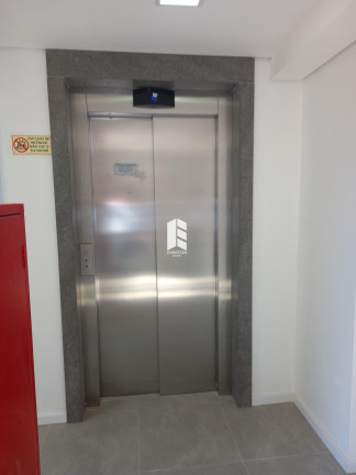 Imagem Sala Comercial à Venda, 38 m² em Centro - Santa Maria Imagem Sala Comercial à Venda, 38 m² em Centro - Santa Maria