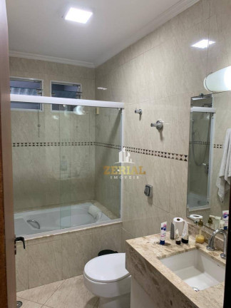 Imagem Sobrado com 3 Quartos à Venda, 210 m² em Santa Maria - São Caetano Do Sul Imagem Sobrado com 3 Quartos à Venda, 210 m² em Santa Maria - São Caetano Do Sul