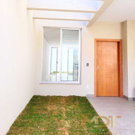 Imagem Casa com 3 Quartos à Venda, 113 m² em Santa Rosa - Belo Horizonte Imagem Casa com 3 Quartos à Venda, 113 m² em Santa Rosa - Belo Horizonte