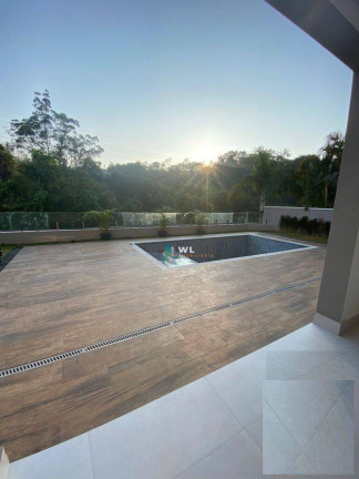 Imagem Casa com 4 Quartos à Venda, 380 m² em Alphaville Residencial 11 - Santana De Parnaíba Imagem Casa com 4 Quartos à Venda, 380 m² em Alphaville Residencial 11 - Santana De Parnaíba