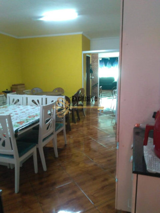 Imagem Casa com 3 Quartos à Venda, 204 m² em Vila Pires - Santo André Imagem Casa com 3 Quartos à Venda, 204 m² em Vila Pires - Santo André