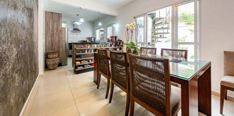 Imagem Casa com 4 Quartos à Venda, 255 m² em Pompeia - São Paulo