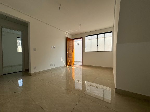 Imagem Apartamento com 3 Quartos à Venda, 75 m² em R$570.000,00 // Copacabana - Belo Horizonte