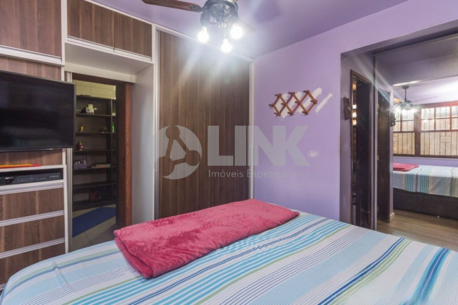 Imagem Casa com 3 Quartos à Venda, 381 m² em Tristeza - Porto Alegre