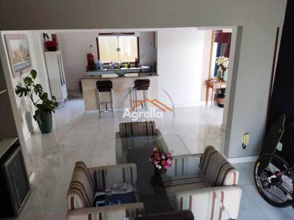 Imagem Casa com 3 Quartos à Venda, 184 m² em Jardim Brasília - Mogi Mirim Imagem Casa com 3 Quartos à Venda, 184 m² em Jardim Brasília - Mogi Mirim