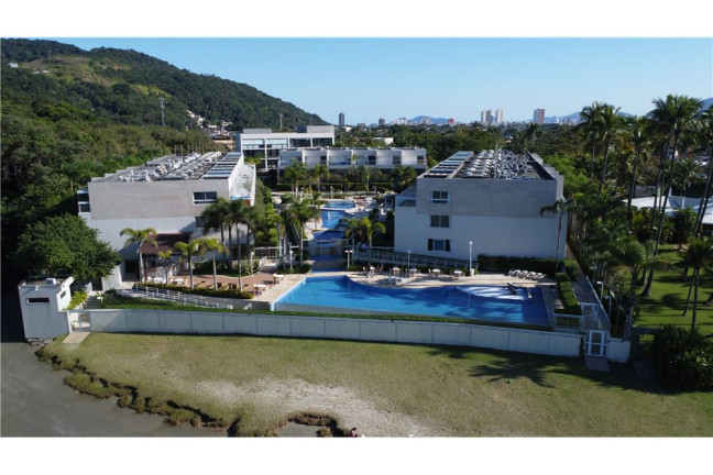 Imagem Casa com 5 Quartos à Venda, em Balneário Praia Do Pernambuco - Guarujá Imagem Casa com 5 Quartos à Venda, em Balneário Praia Do Pernambuco - Guarujá