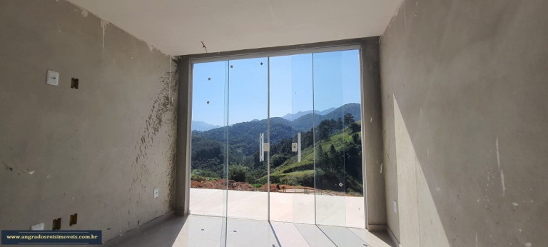 Imagem Casa com 1 Quarto à Venda, 400 m² em Campo Grande - Rio De Janeiro