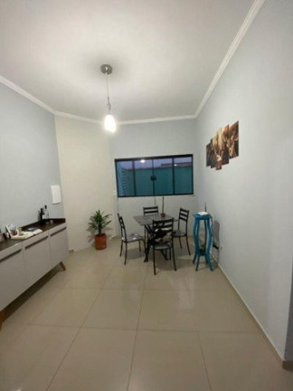 Imagem Casa com 2 Quartos à Venda, 250 m² em Cachoeira Paulista