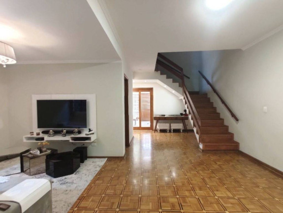 Imagem Sobrado com 3 Quartos à Venda, 244 m² em Jardim Das Praias - São Paulo Imagem Sobrado com 3 Quartos à Venda, 244 m² em Jardim Das Praias - São Paulo