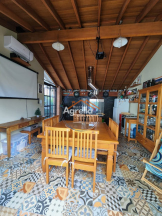 Imagem Casa com 3 Quartos à Venda, 242 m² em Santa Cruz - Mogi Mirim Imagem Casa com 3 Quartos à Venda, 242 m² em Santa Cruz - Mogi Mirim