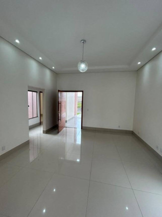 Imagem Casa com 3 Quartos à Venda, 166 m² em Buritis - Tangará Da Serra Imagem Casa com 3 Quartos à Venda, 166 m² em Buritis - Tangará Da Serra