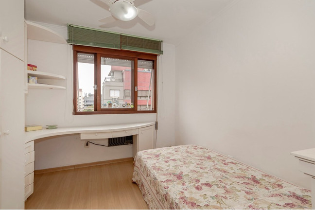 Imagem Cobertura com 3 Quartos à Venda, 198 m² em Jardim Lindóia - Porto Alegre