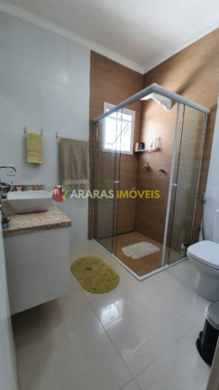 Sobrado com 3 Quartos à Venda, 300 m² em Maitinga - Bertioga