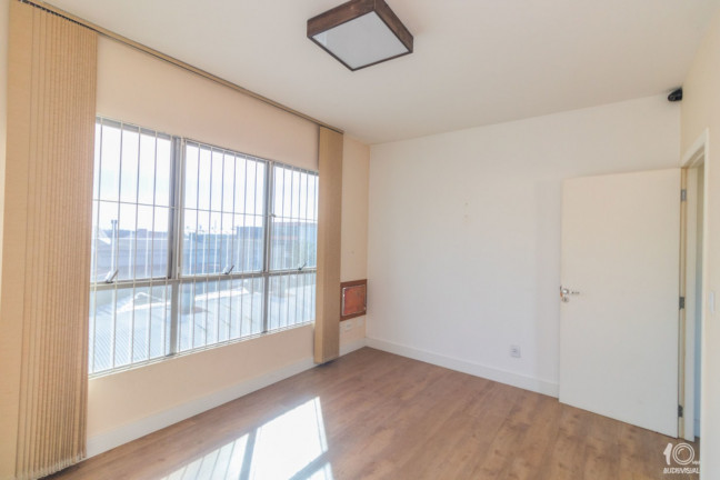 Imagem Imóvel à Venda, 39 m² em São Geraldo - Porto Alegre Imagem Imóvel à Venda, 39 m² em São Geraldo - Porto Alegre