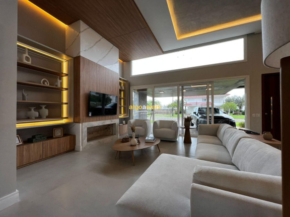 Casa com 5 Quartos à Venda, 282 m² em Condominio Green Village - Xangri-lá
