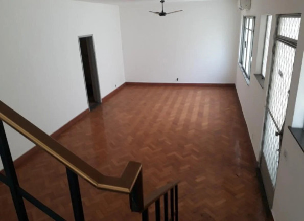 Imagem Casa com 5 Quartos à Venda,  em Campo Grande - Rio De Janeiro