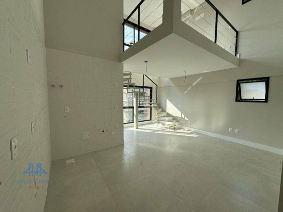 Imagem Loft com 1 Quarto à Venda, 46 m² em Centro - Florianópolis