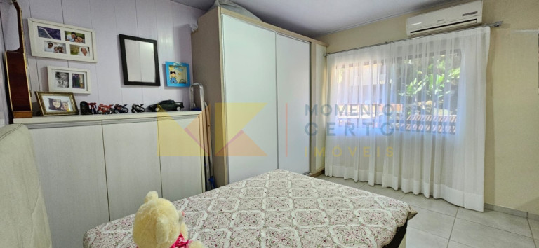 Imagem Casa com 4 Quartos à Venda, 355 m² em Velha - Blumenau Imagem Casa com 4 Quartos à Venda, 355 m² em Velha - Blumenau