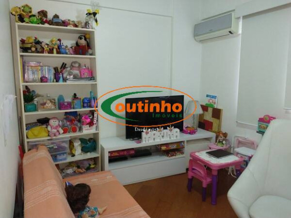 Imagem Apartamento com 3 Quartos à Venda, 129 m² em Tijuca - Rio De Janeiro Imagem Apartamento com 3 Quartos à Venda, 129 m² em Tijuca - Rio De Janeiro