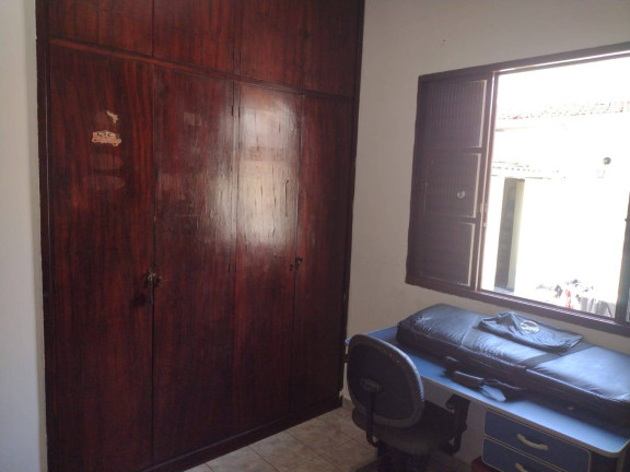 Imagem Casa com 3 Quartos à Venda, 315 m² em Vila Das Jabuticabeiras - Taubaté Imagem Casa com 3 Quartos à Venda, 315 m² em Vila Das Jabuticabeiras - Taubaté