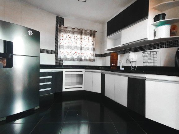 Imagem Casa com 4 Quartos à Venda, 300 m² em Jardim América - Taubaté Imagem Casa com 4 Quartos à Venda, 300 m² em Jardim América - Taubaté
