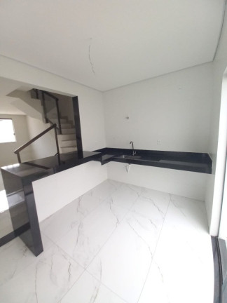 Imagem Imóvel com 3 Quartos à Venda, 88 m² em Santa Amélia - Belo Horizonte