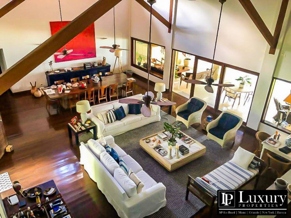 Imagem Casa com 7 Quartos à Venda, em Feiticeira - Ilhabela Imagem Casa com 7 Quartos à Venda, em Feiticeira - Ilhabela