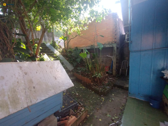 Imagem Casa com 2 Quartos à Venda, 200 m² em Coqueiros - Florianópolis Imagem Casa com 2 Quartos à Venda, 200 m² em Coqueiros - Florianópolis