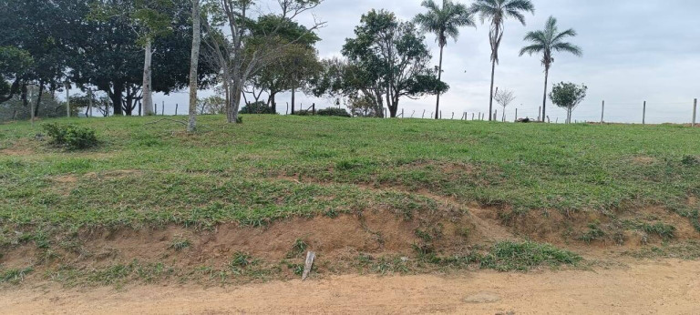 Imagem Terreno à Venda, 1.100 m² em Guarapari