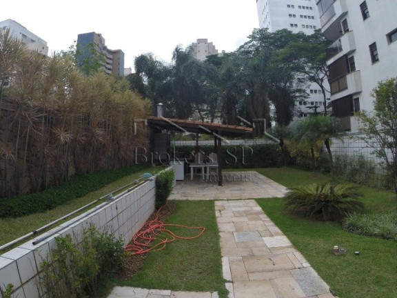 Imagem Apartamento com 4 Quartos à Venda ou Locação, em Moema - São Paulo Imagem Apartamento com 4 Quartos à Venda ou Locação, em Moema - São Paulo