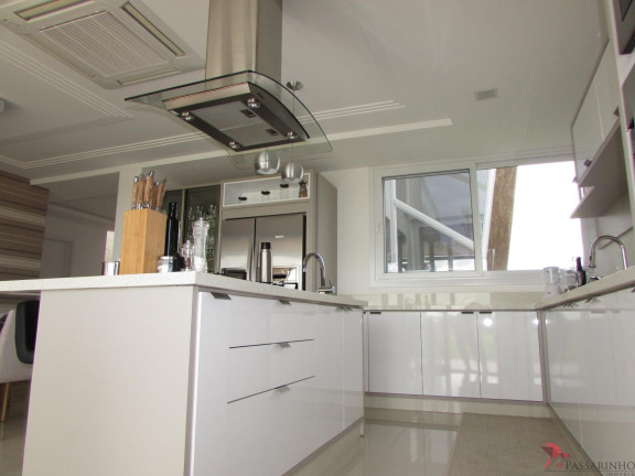 Imagem Casa de Condomínio com 4 Quartos à Venda, 475 m² em Condomínio Reserva Das águas - Torres