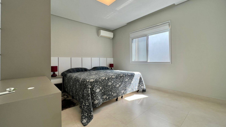 Imagem Casa com 5 Quartos à Venda, 367 m² em Riviera De São Lourenço - Bertioga Imagem Casa com 5 Quartos à Venda, 367 m² em Riviera De São Lourenço - Bertioga