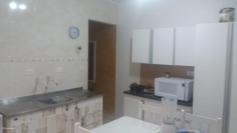 Imagem Casa com 2 Quartos à Venda, 157 m² em Parque Jaçatuba - Santo André