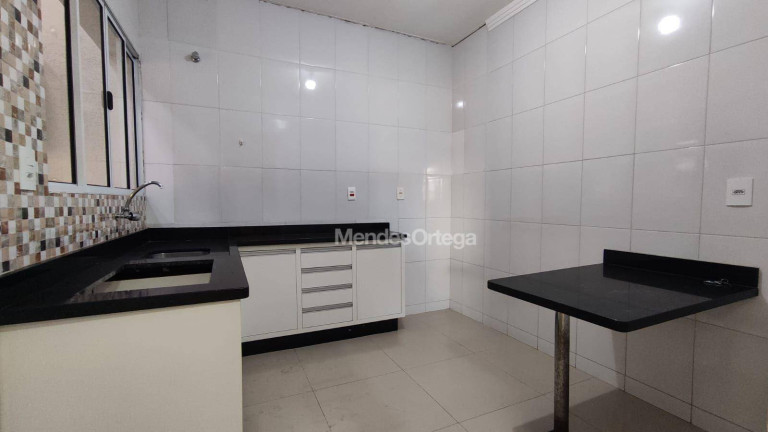 Imagem Casa com 2 Quartos à Venda, 84 m² em Jardim Simus - Sorocaba Imagem Casa com 2 Quartos à Venda, 84 m² em Jardim Simus - Sorocaba