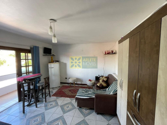 Imagem Casa com 9 Quartos à Venda, 380 m² em Centro - Porto Belo Imagem Casa com 9 Quartos à Venda, 380 m² em Centro - Porto Belo