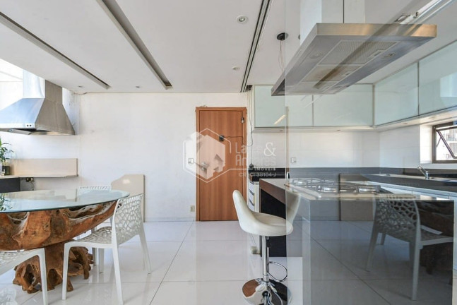 Imagem Imóvel com 1 Quarto à Venda, 73 m² em Moema - São Paulo Imagem Imóvel com 1 Quarto à Venda, 73 m² em Moema - São Paulo