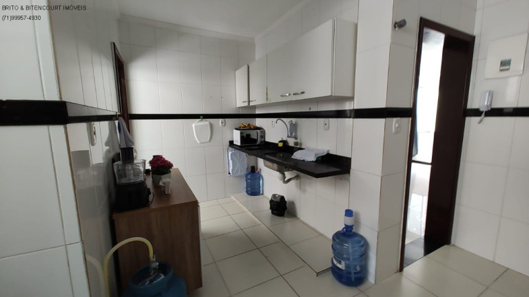 Imagem Imóvel com 3 Quartos à Venda, 146 m² em Vitória - Salvador Imagem Imóvel com 3 Quartos à Venda, 146 m² em Vitória - Salvador