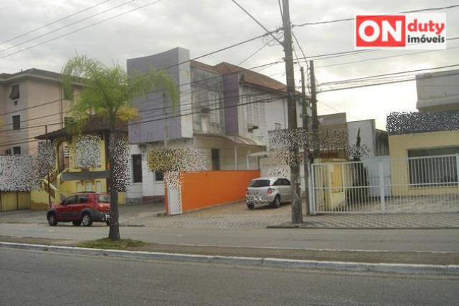 Sobrado com 5 Quartos à Venda ou Locação, 1.500 m² em Boqueirão - Santos