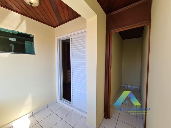 Imagem Sobrado com 3 Quartos à Venda, 246 m² em Vila Pires - Santo André Imagem Sobrado com 3 Quartos à Venda, 246 m² em Vila Pires - Santo André