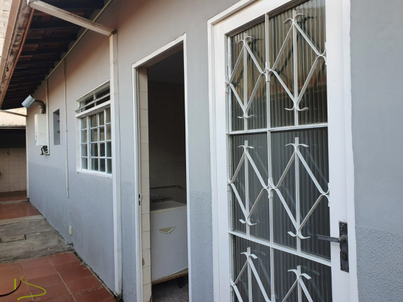 Imagem Casa com 2 Quartos à Venda,  em Jardim Uirá - São José Dos Campos