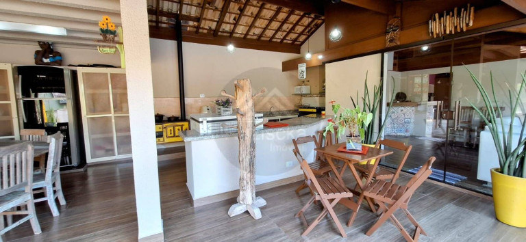 Imagem Casa com 5 Quartos à Venda, 1.070 m² em Bougainvillee V - Peruíbe