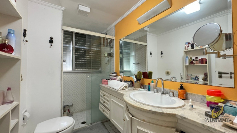 Imagem Imóvel com 4 Quartos à Venda, 300 m² em Vila Suzana - São Paulo Imagem Imóvel com 4 Quartos à Venda, 300 m² em Vila Suzana - São Paulo