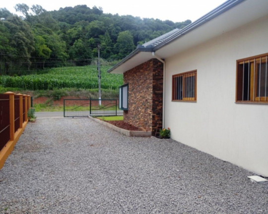 Imagem Imóvel com 3 Quartos à Venda, em Linha Imperial - Nova Petrópolis Imagem Imóvel com 3 Quartos à Venda, em Linha Imperial - Nova Petrópolis