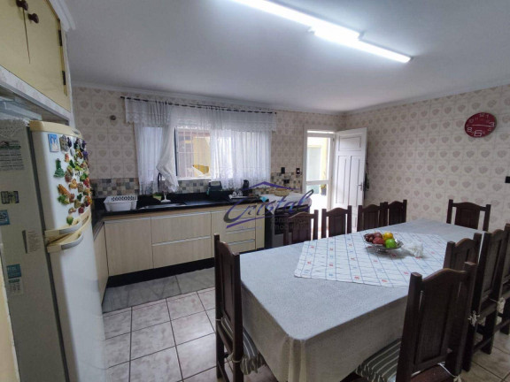 Casa com 3 Quartos para Alugar, 220 m² em Jardim Bonfiglioli - São Paulo