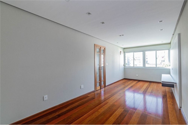 Imagem Apartamento com 2 Quartos à Venda, 87 m² em Centro Histórico - Porto Alegre