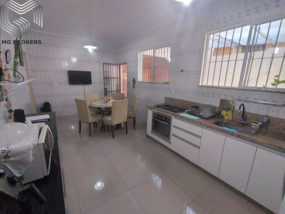 Imagem Imóvel com 3 Quartos à Venda, 243 m² em Taquara - Rio De Janeiro Imagem Imóvel com 3 Quartos à Venda, 243 m² em Taquara - Rio De Janeiro