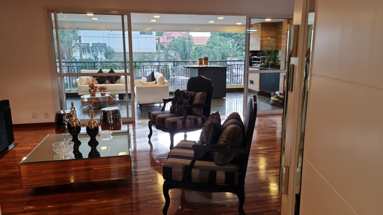 Imagem Imóvel com 3 Quartos à Venda, 213 m² em Ipiranga - São Paulo Imagem Imóvel com 3 Quartos à Venda, 213 m² em Ipiranga - São Paulo