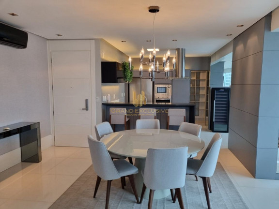 Imagem Apartamento com 3 Quartos à Venda, 152 m² em Centro - Balneário Camboriú