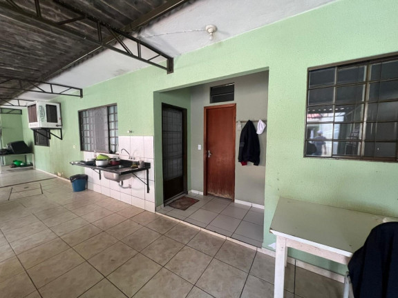Imagem Casa com 3 Quartos à Venda, 156 m² em Parque Residencial Quebec - Maringa